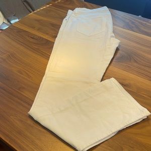 Joes jeans white sz 34 w minor smudge on bottom cuff (see pics)